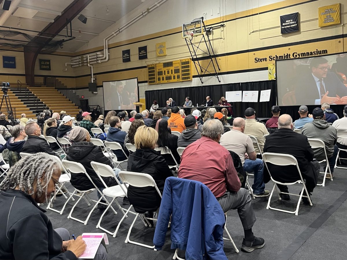 At least 200 people gathered Thursday in Flint for a town hall panel discussion about the $261 million state-funded megasite now in progress in Mundy Township, southwest of the city. (Paula Gardner/Bridge Michigan)