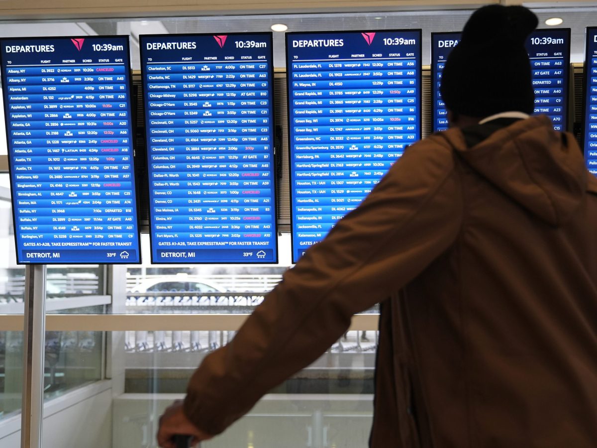 Detroit airport flight board