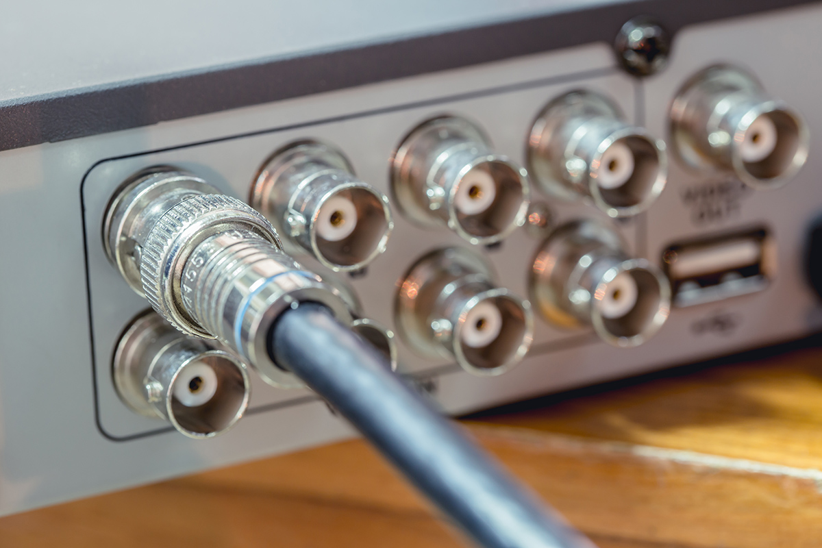 CCTV cable RG6 RGB TV coaxial type connect to VDO recording device.