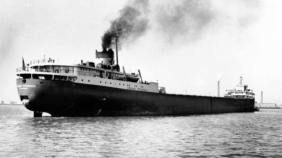 A black-and-white photo of the Edmund Fitzgerald.