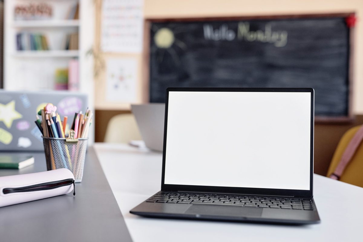 a blank laptop on a desk
